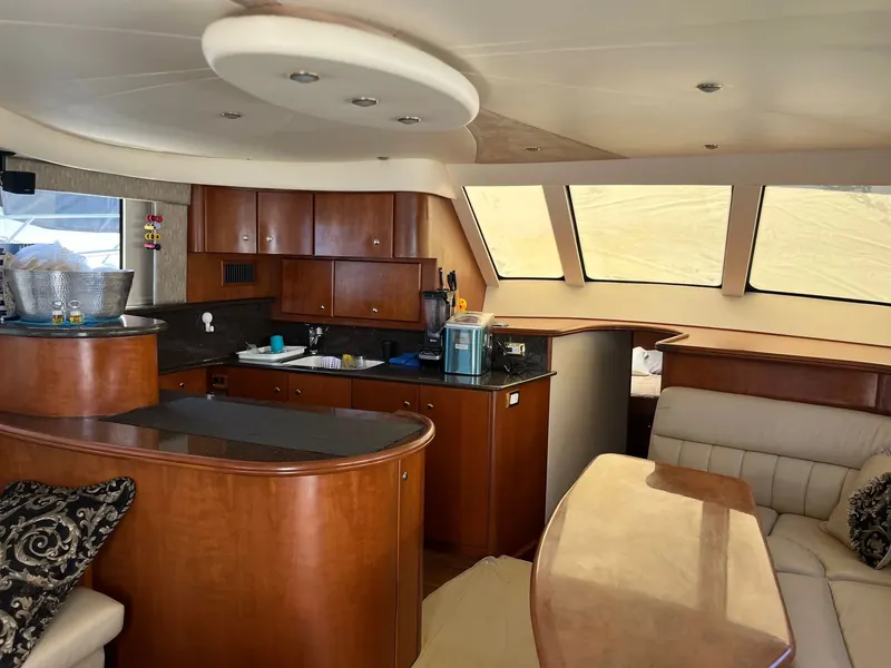 Hatteras 50Ft, photo 15